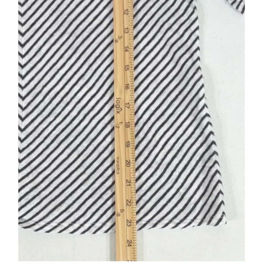 Chicos Blouse Size 2 or Large‎ Black White Stripe Puff Sleeve Frayed Fringe Hem